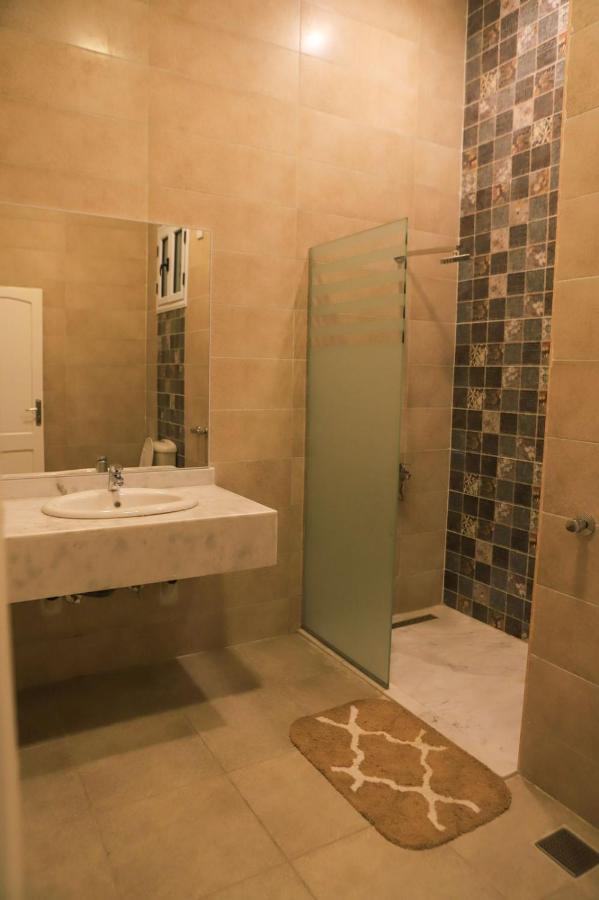 Royal Nile Villa - Pool View Apartment 1 Луксор Экстерьер фото
