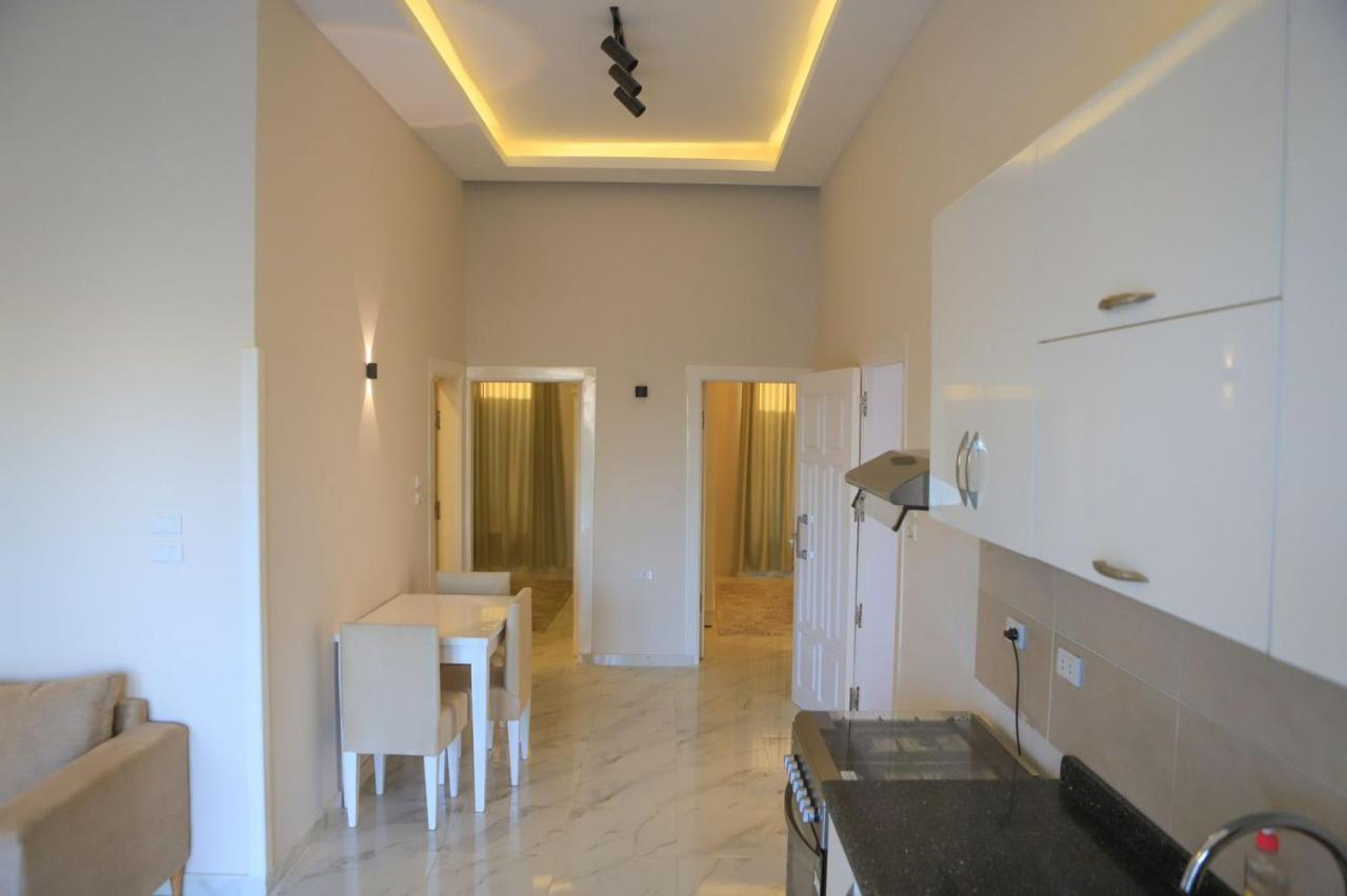 Royal Nile Villa - Pool View Apartment 1 Луксор Экстерьер фото