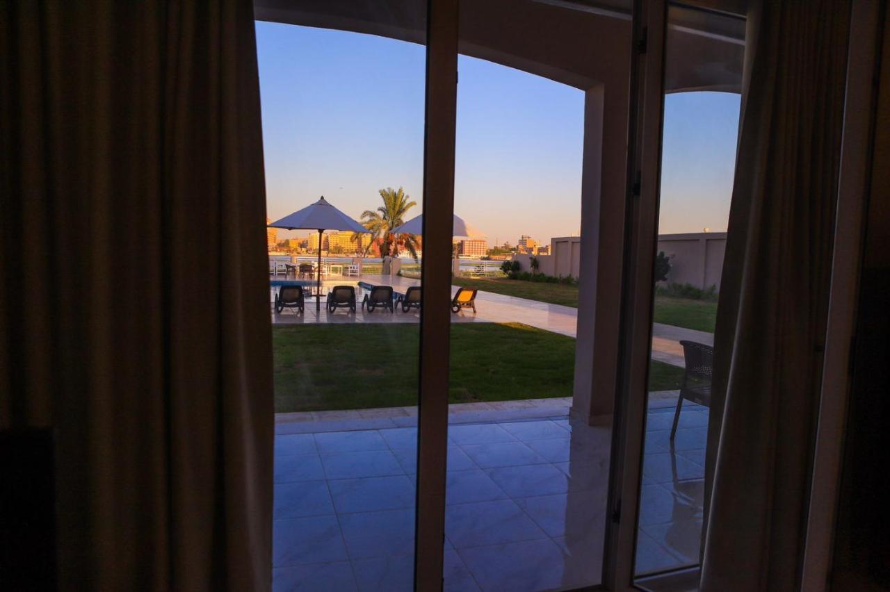 Royal Nile Villa - Pool View Apartment 1 Луксор Экстерьер фото